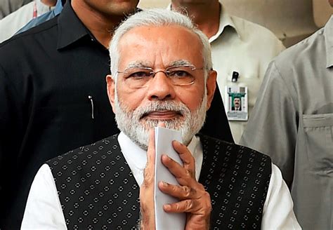 Narendra Modi Move Beyond Files Hit Ground Pm Modi To Collectors