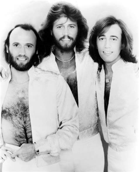 In 1997 they were inducted into the rock and roll hall of fame, along with all earning cbes in 2002. Netty Mac Train & Music News: THE BEE GEES - MUZIK NEWZ ...