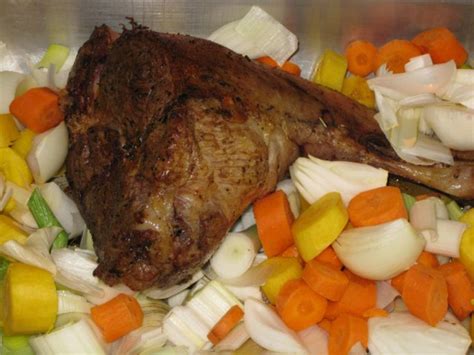 Lammkeule mit Lammkeule 1 5 kg und Rosmarin
