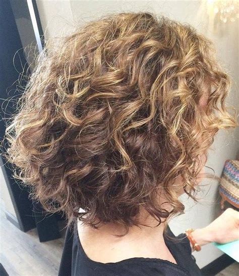 Most Delightful Short Wavy Hairstyles For Short Wavy Hair
