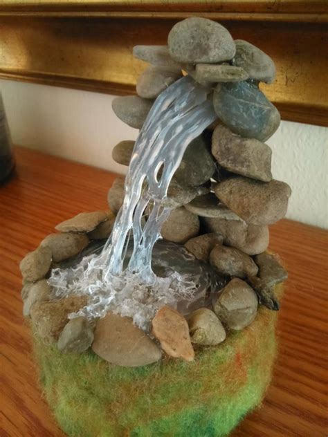 Waterfall Created By Using A Hot Glue Gun Good Gardening Dyi Fairy Crafts Fairy Garden