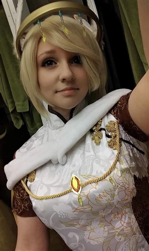Adorable Mercy Cosplay [overwatch] R Gaming