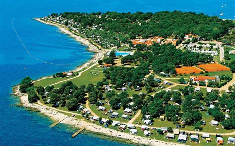 Strand des Campingplatzes Ulika FKK Strände in Poreč Porec Istrien das offizielle