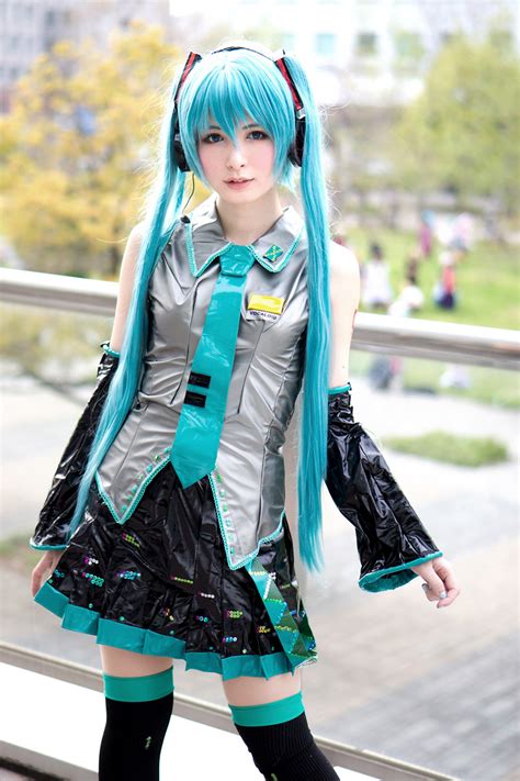 Madanimush O Cosplay Miku Hatsune Vocaloid