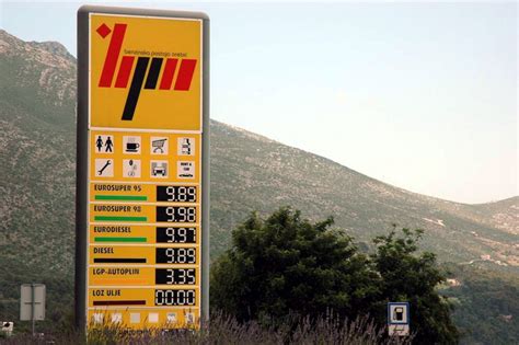 Posiadam cały niezbędny sprzęt do pracy oraz swój transport do miejsca pracy. Bałkany na LPG: Chorwacja i Grecja | gazeo.pl
