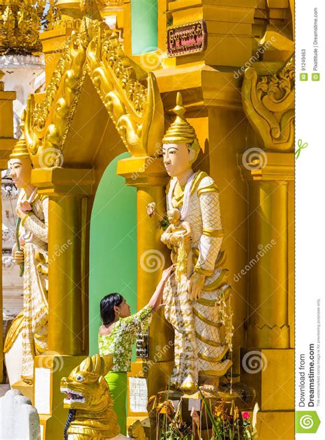 Praying Shwedagon Pagoda Yangon In Myanmar Editorial Stock Photo
