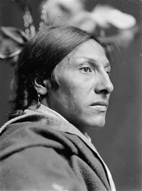 the clarity of these rare portraits of actual native americans from 1900 is amazing days gone by