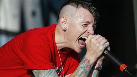 R.I.P. Chester Bennington: His Rawest Linkin Park Vocals - Popdust