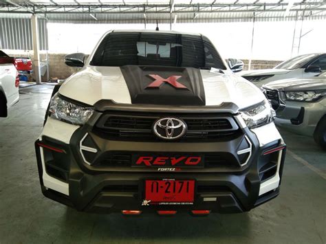 ชุดแต่งรอบคัน Toyota Revo 2020 Prerunner ทรง Formalas Mountain X