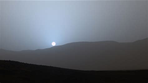 Curiosity Rover Captures Incredible Blue Sunset On Mars Abc7 Los Angeles