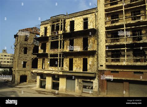 Lebanon Damaged Building War Hi Res Stock Photography And Images Alamy