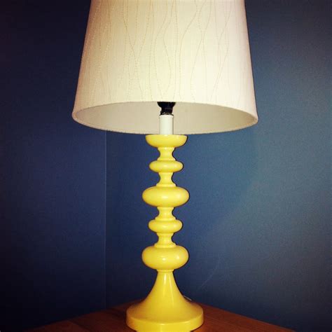 Eat Decorate Love I Love Yellow Lamp