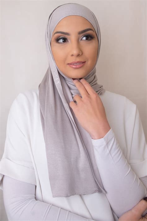 Premium Jersey Hijab In Creamy Gray Luxy Hijab