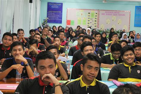 Unit bimbingan & kaunseling sk bandar tasik kesuma telah menubuhkan fb page alumni dan prs skbtk. WADAH KETERAMPILAN BERBAHASA: PROGRAM JERAYAWARA BAHASA DI ...
