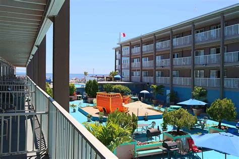 Flagship Oceanfront Hotel Pams Ocean City Golf Getaways