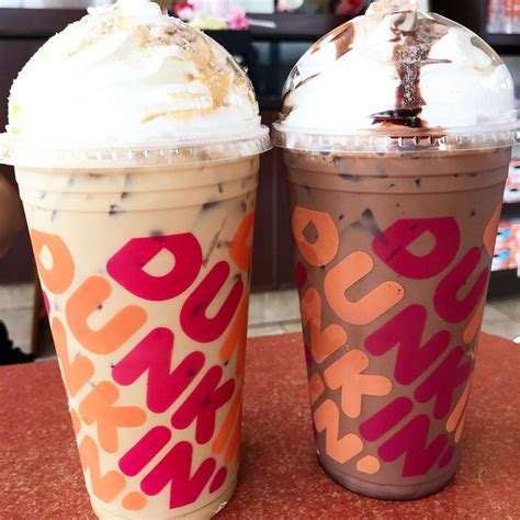 Dunkin Donuts New Kit Kat Flavored Frozen Drink Is The Perfect Treat