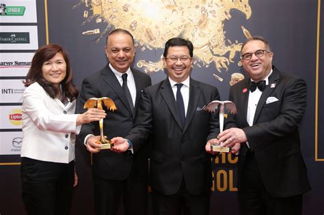Putra brand gold award for health category 2014, largest herbs and healthcare retail chain, top 100 most wanted brands in health food category. PROUD WINNER OF THE PUTRA BRAND: PEOPLE'S CHOICE AWARD ...