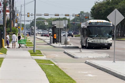 Gulfton Brt Plan Aims To Fit Big Buses In Tight Street Space