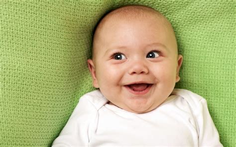 Why Do Babies Smile Roditelbg Parent Magazine