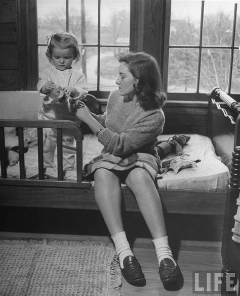 photos of american teenage girls 1944 ~ vintage everyday