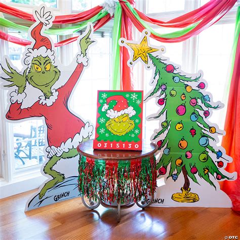 Dr Seuss The Grinch Party Decorating Kit 5 Pc