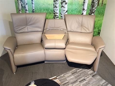 Verkaufe hier eine sehr gut erhaltene garnitur bestehend aus einem sofa und zwei sessel. Sofas und Couches Bern Trapez-Sofa: Himolla-Möbel von by ...