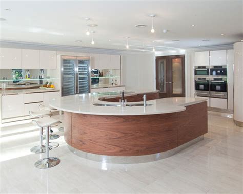 Consider these pros and cons. Horseshoe Kitchen Home Design Ideas, Pictures, Remodel and ...