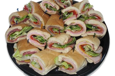 Party Platters Meat Cheese Or Fruit Zehr S Country Market
