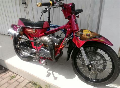 Modifikasi rx king rx king merupakan salah satu motor tua yang sangat populer pada tahun 1997 motor tersebut di produksi oleh perusahaan yamahabanyak penilaian dari masyarakat sekitar bahwa motor itu ialah motor kuno yang mempunyai power tenaga tinggi. Rx King Joss Modifikasi : MODIFIKASI RX KING SANG RAJA ...