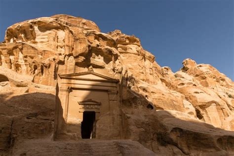 Who Really Built Petra In Jordan Lost Ancient High Technology At Work