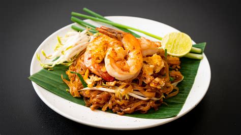 23 Traditional Thai Dishes You Should Know About