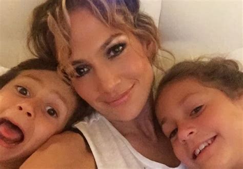 See Jennifer Lopez Shares Most Adorable Picture Ever Of Max And Emme