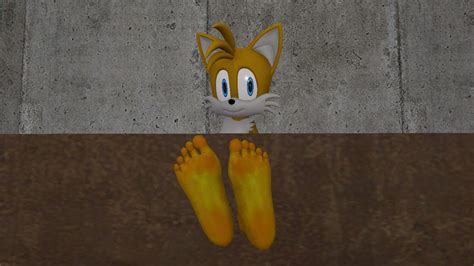 Tails Feet By Hectorlongshot On Deviantart