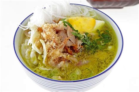 Coba praktekkan salah satu dari resep soto babat ini untuk disajikan dan dimakan bersama keluarga, khususnya bagi pecinta daging dan babat yang untuk moms yang ingin mencoba memasaknya, berikut beberapa resep soto babat yang dirangkum dari berbagai sumber sebagai referensi saat. Resep Soto Babat Santan / Resep Soto Babat Yang Mudah ...