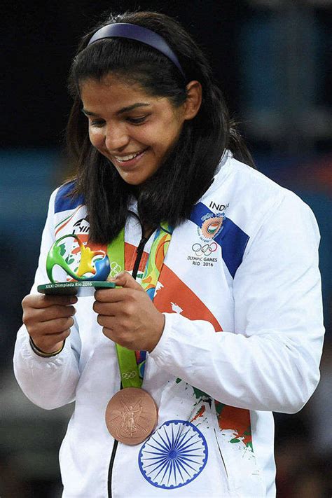 The wrestling federation of india maintains that the wrestler has. Rio Olympics: Sakshi Malik wins bronze Photogallery ...