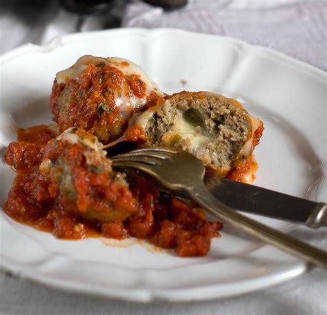 Polpette alla pizzaiola per 2 persone per le polpette: Polpette di carne alla pizzaiola | Caseificio Val d'Aveto