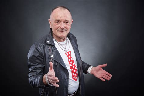 Nagy ferenc (born january 14, 1946 in letenye, hungary) is a hungarian rock singer and musician, nicknamed fe. INTERJÚ: Vidámságot kell terjeszteni, nem pedig a ...