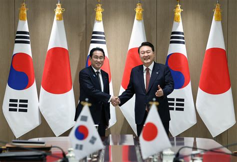 S Korea Japan Accelerate Quasi Alliance Aimed At Checking N Korea China