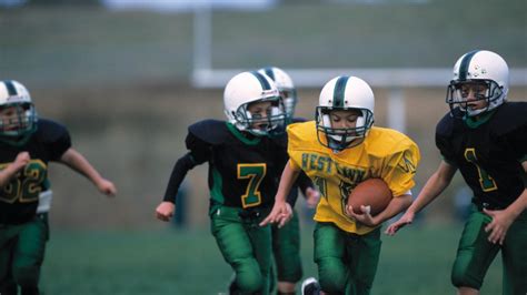 California Lawmakers To Consider Ban On Tackle Football For Kids Under