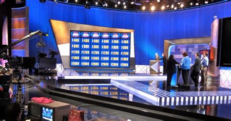 Jeopardy Sparks Backlash After Pronoun Clue Never Watching Again