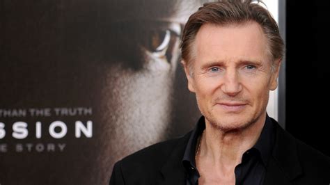 Liam neeson is dating an incredibly famous woman seven years after losing his wife natasha richardson in a skiing accident. Liam Neeson dating 'incredibly famous' woman — but no one knows who she is - SheKnows
