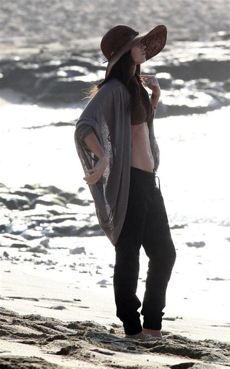 Megan Fox In Bikini At The Beach In Hawaii Hawtcelebs 91955 The Best Porn Website