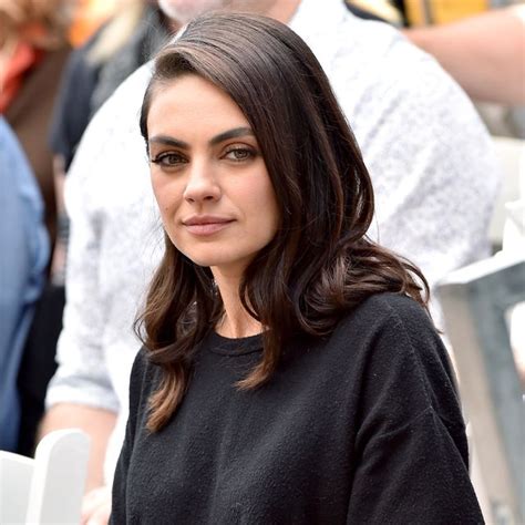 Her mother, elvira, is a physics teacher who runs a pharmacy, and her father, mark kunis, is a mechanical engineer who works as a cab driver. Mila Kunis Kids 2021 : The Real Reason Mila Kunis Doesn T Want Any More Kids - Maybe you know ...