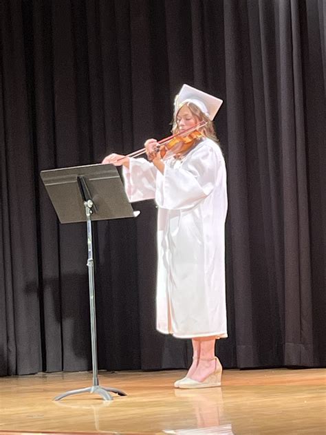 2023 Graduation Gallery – Susquehanna Valley Homeschool Diploma Program