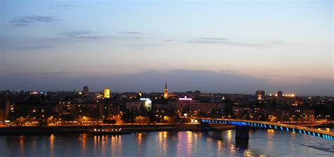Trenutna temperatura (novi sad) 22 oc. File:Panorama of Novi Sad.jpg - Wikimedia Commons
