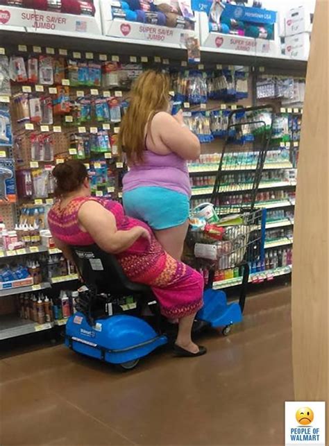 The Wacky World Of Wal Mart 16 Pics Walmart Funny Funny Walmart