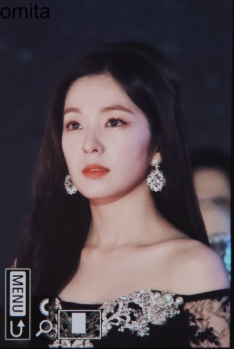 On Twitter Who Gaf About Cb When Irene Looks Like This Unedited