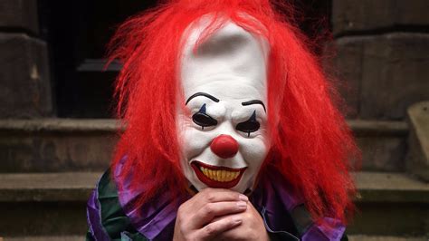 Childline Flooded By Calls Over Killer Clown Craze Itv News