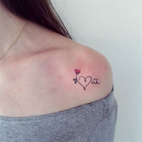 Tatuaje Frase Mamá En Corazón Y Flor Tatuajes Para Mujeres