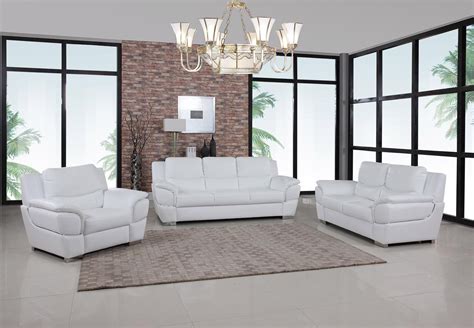 Modern Living Room Set In White Leather By United